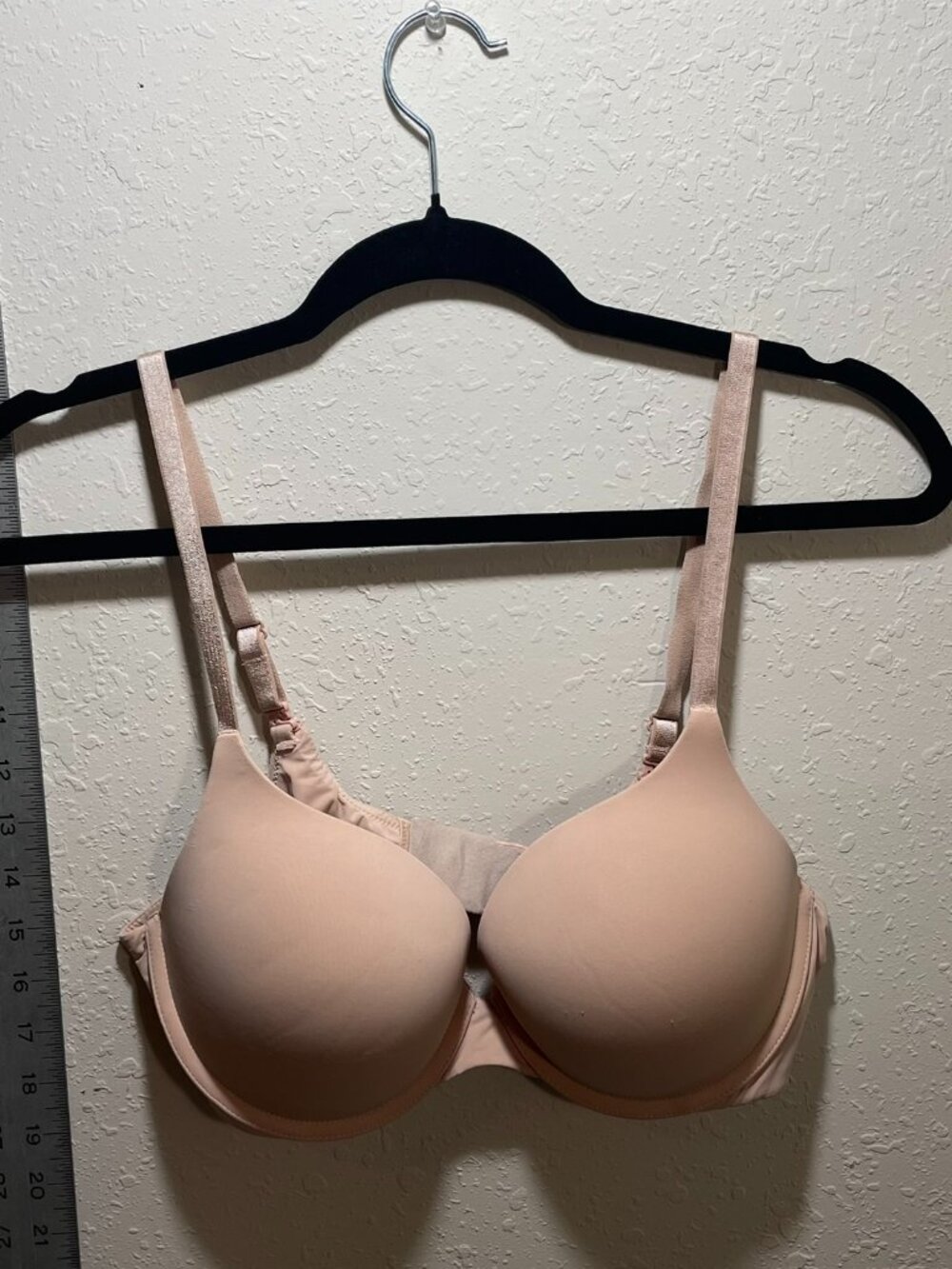 Victoria's Secret T Shirt Bra Nude Push Up Full Coverage Underwire Smooth - 36C